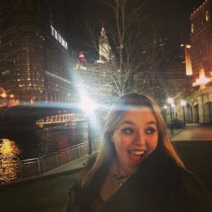 Meet your Posher, Amanda